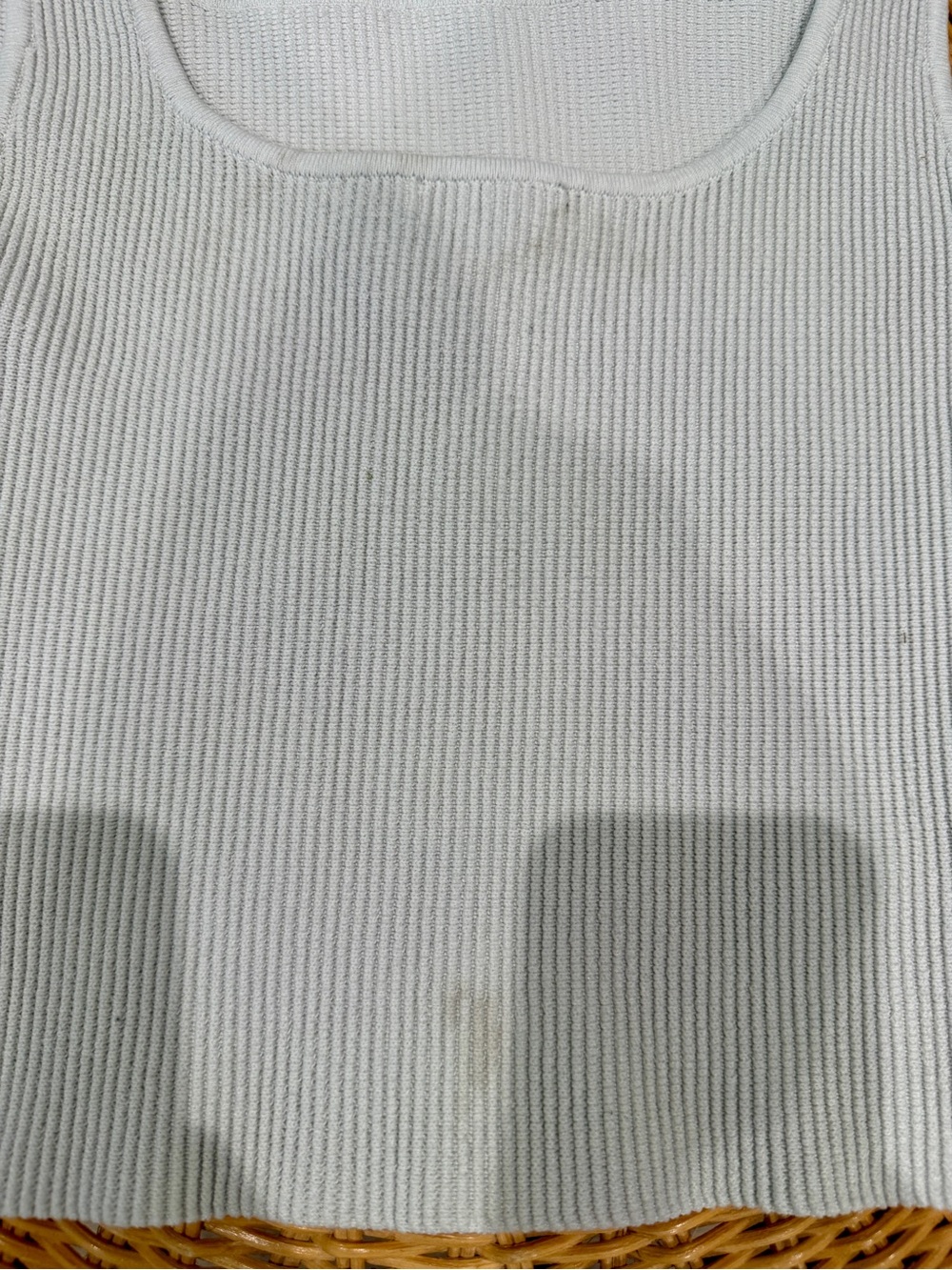 Quince Ribbed Stretch Crop Tank - Picture 6 of 6